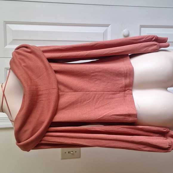 NWT! Banana Republic Soft Luxe Off Shoulder Top Size Large - Picture 5 of 8